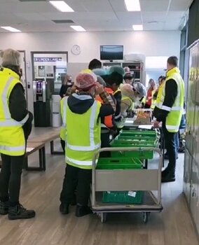 貴州面向全國誠招多類人才 免費(fèi)出國、代理、工廠普工、建筑工及計算機(jī)軟件研發(fā)崗位火熱招聘